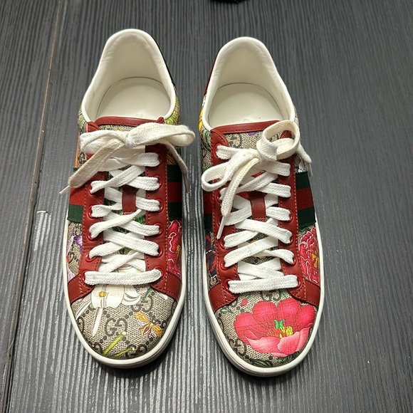 Gucci shoes size 35 1/2 - Picture 1 of 4